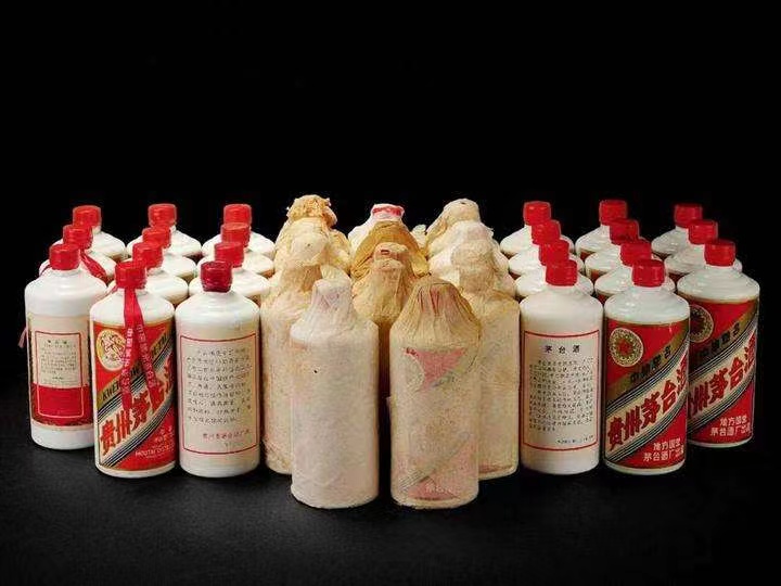 同仁老酒回收上门哪里回收(附近上门回收茅台酒）?